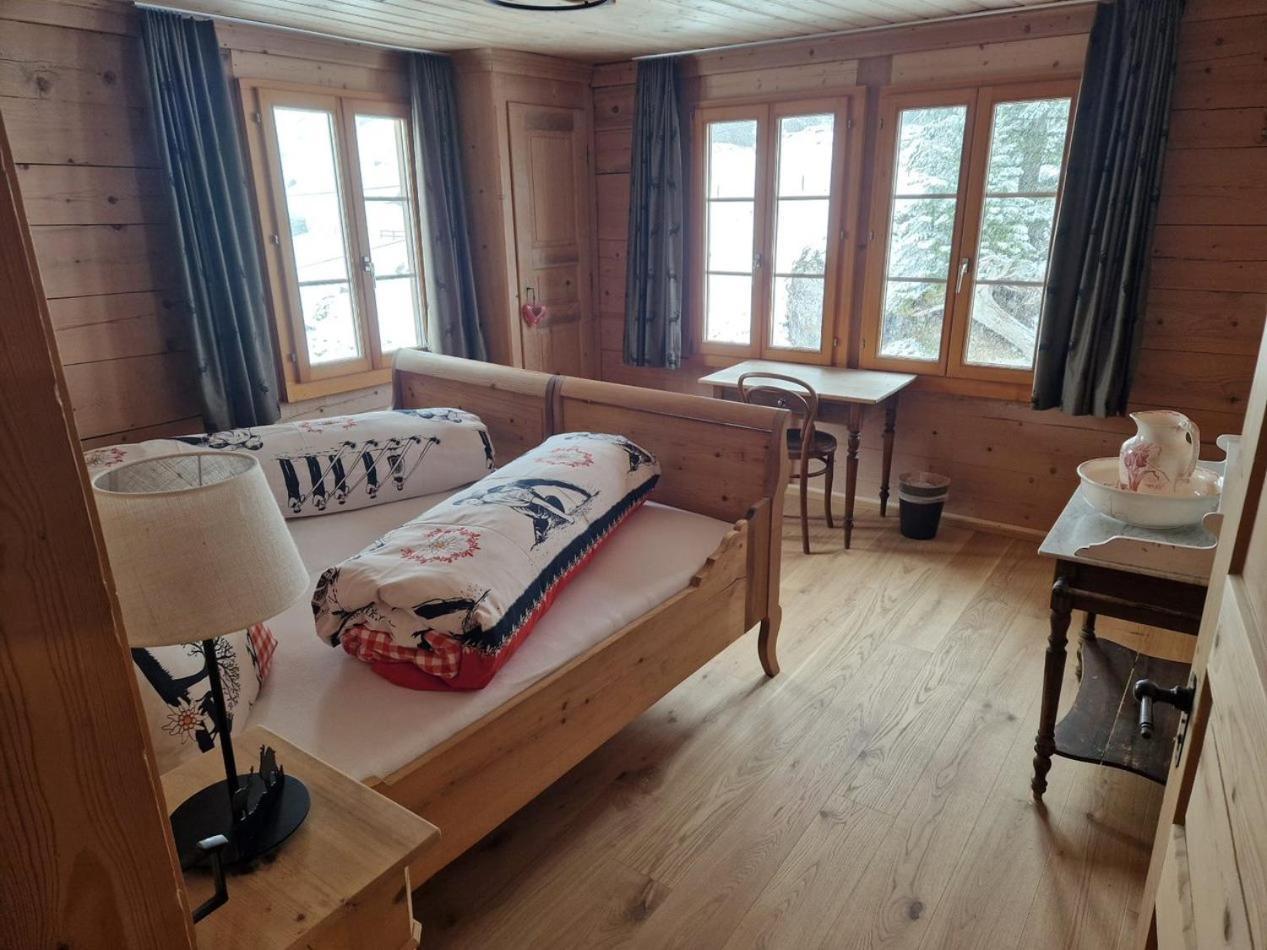 Alpenruh Kiental Hotell Exteriör bild